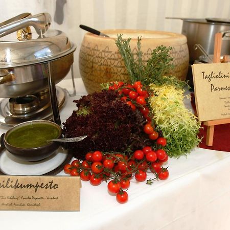 Landgasthof Zur Erholung Breitscheid  Buitenkant foto
